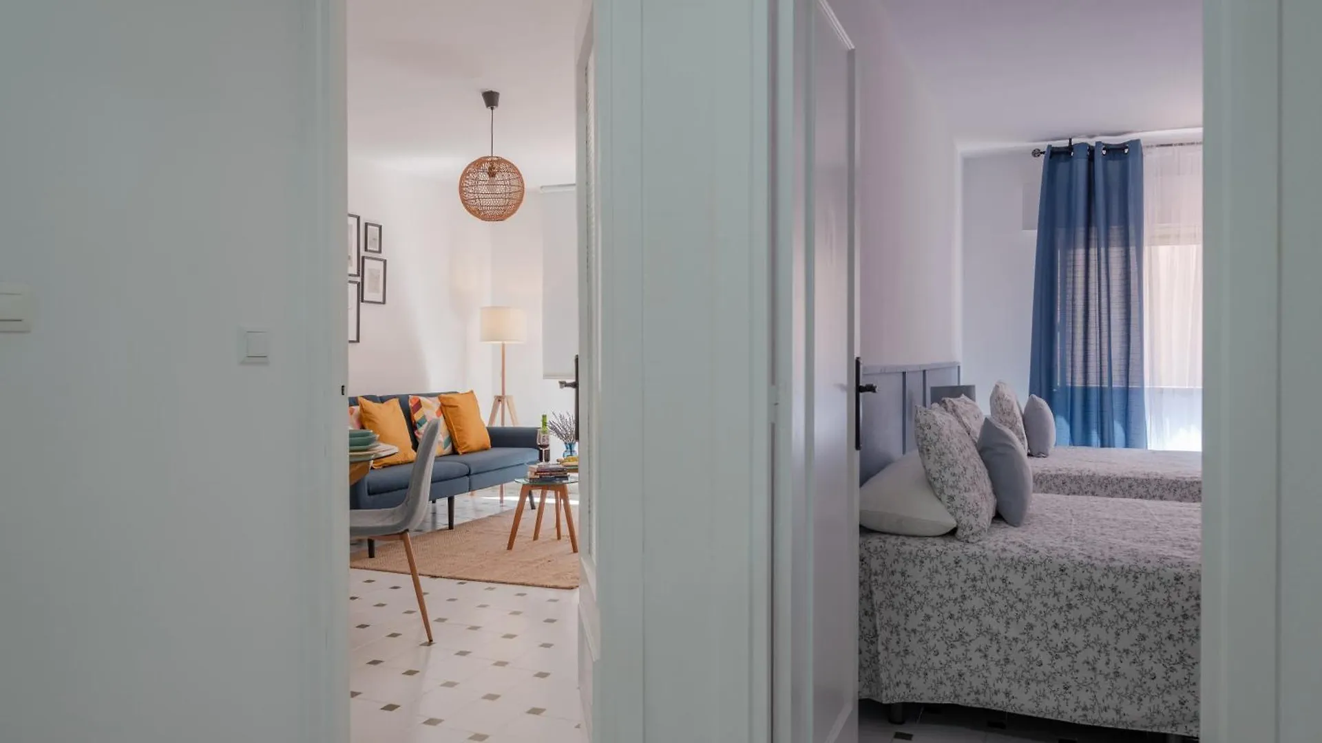 Mrs Apartamento En Gran Via De Colon Parking Granada Apartment
