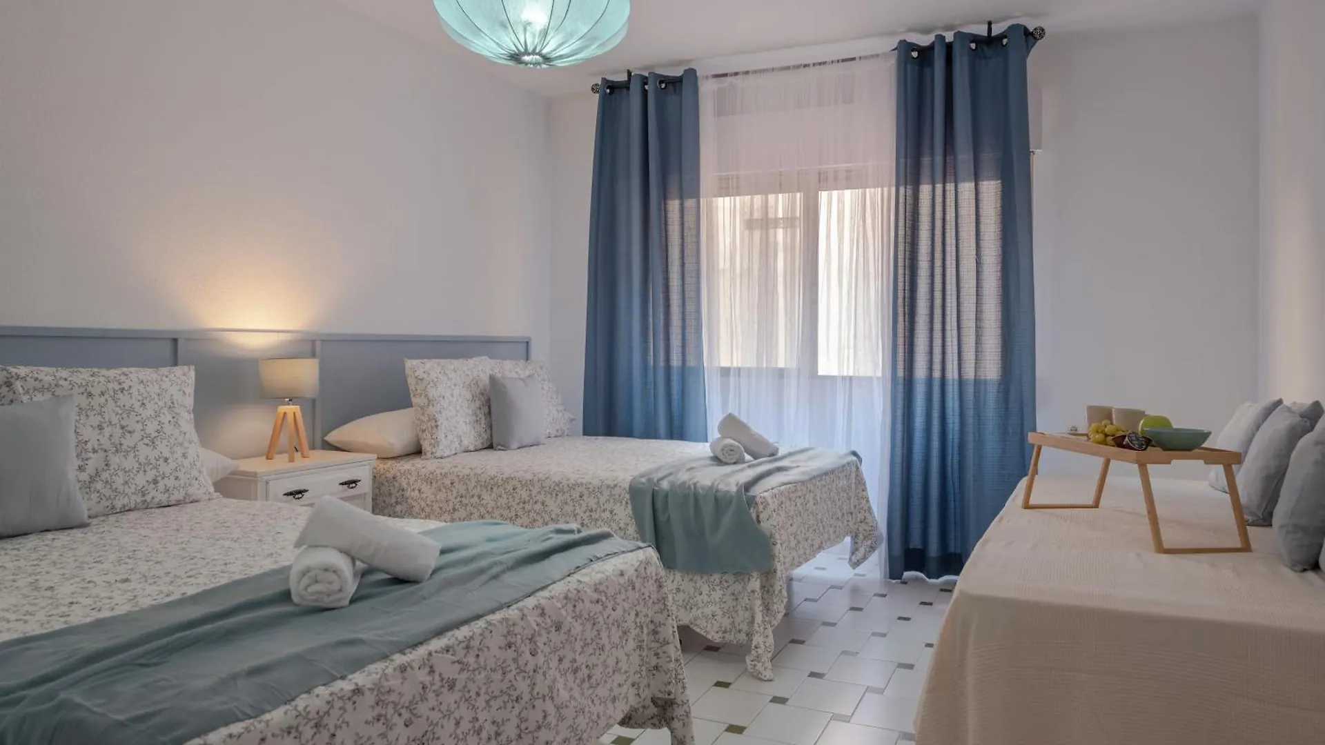 Mrs Apartamento En Gran Via De Colon Parking Granada 0*,  Spain